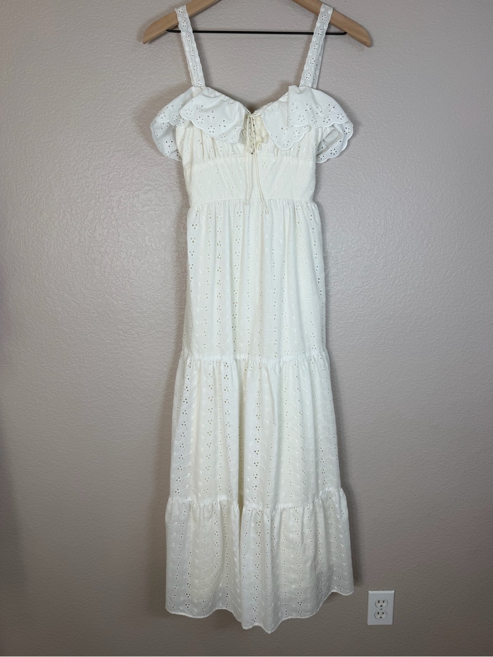Roberta California Vintage 70’s White Cotton Eyelet Lace Tiered Maxi Sundress 7